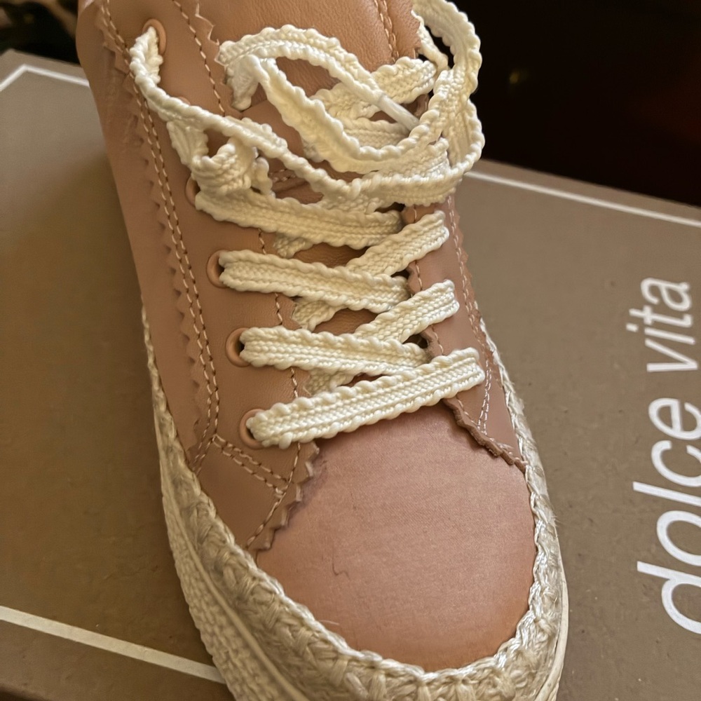 Dolce Vita Women's Blush Sneakers